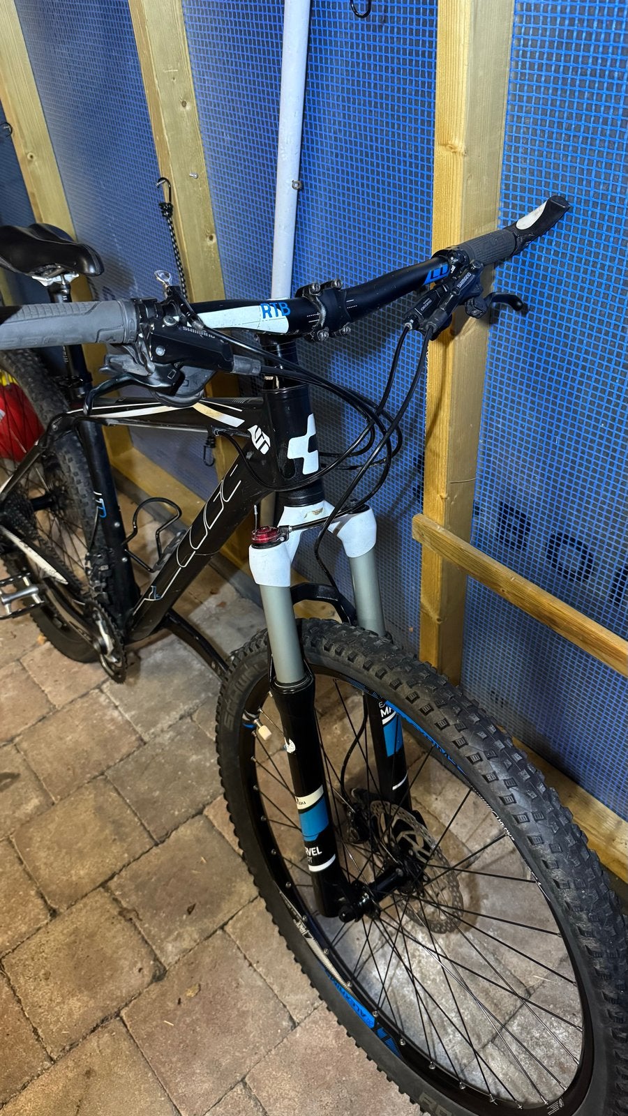Foto 5 van Cube LTD Mountainbike 27,5 inch, frame 18 inch