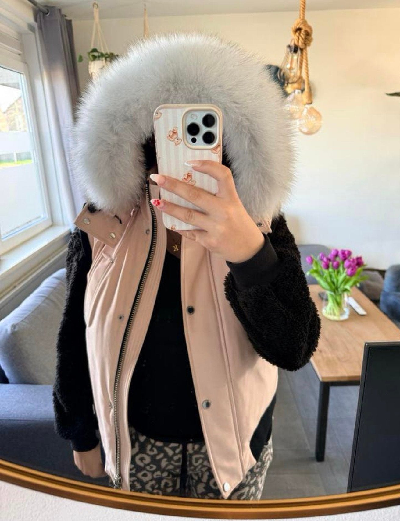 Originele Moose Knuckles bodywarmer nieuwstaat M/L, Kleding | Dames, Overige kleuren, Maat 42/44 (L), Ophalen of Verzenden, Zo goed als nieuw