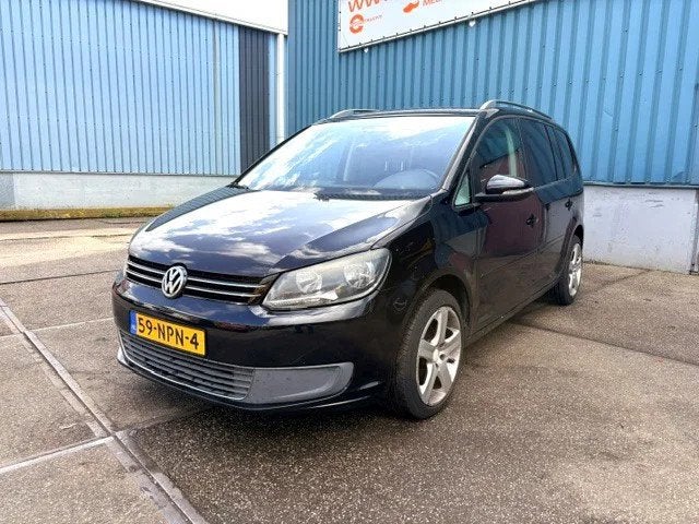 Volkswagen Touran 1.2TFSI 5-DOORS MPV (6 GEARS MANUAL GEARBO, Auto's, 1360 kg, Euro 5, Gebruikt, 4 cilinders