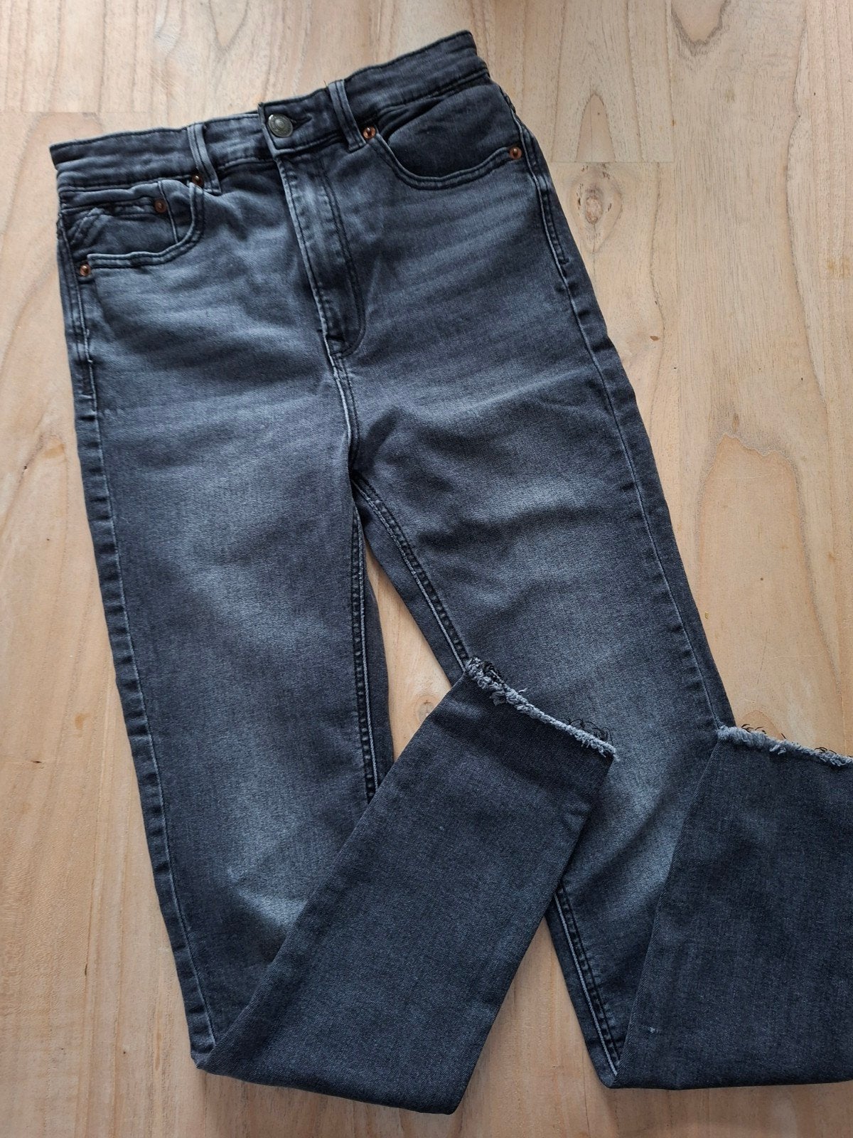 Stradivarius Grijze Skinny Super High Waist Jeans Maat 38, Kleding | Dames, Spijkerbroeken en Jeans, Ophalen of Verzenden, W30 - W32 (confectie 38/40)