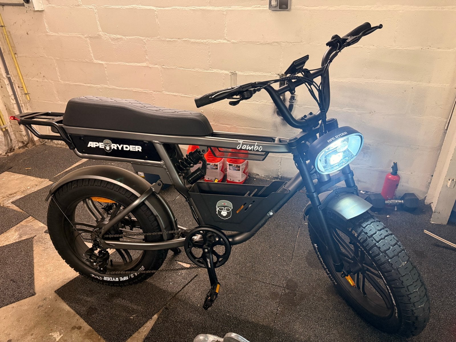 Ape Ryder Jambo 110km met garantie, Ophalen, Zo goed als nieuw, 50 km per accu of meer, Overige merken