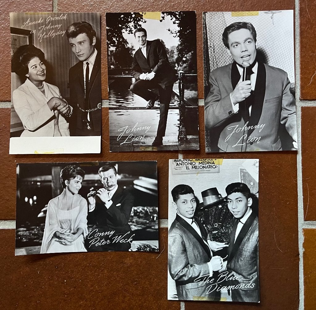 5 FOTOKAARTEN JAREN ‘60 TAKKEN JOHNNY HALLYDAY E.A., Verzamelen, Verzenden, Foto of Kaart