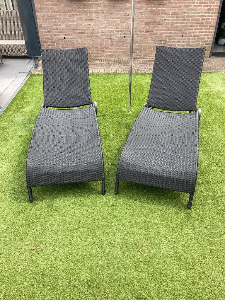 ligbed / ligbedden als nieuw, Tuin en Terras, Ligbedden, Ophalen, Zo goed als nieuw, Aluminium, Verstelbaar