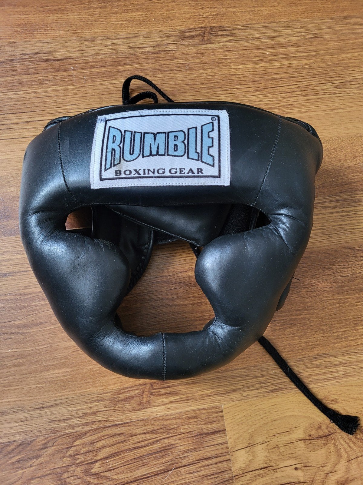 Hoofdbescherming Rumble maat L, Sport en Fitness, Ophalen, Gebruikt, Boksbeschermers
