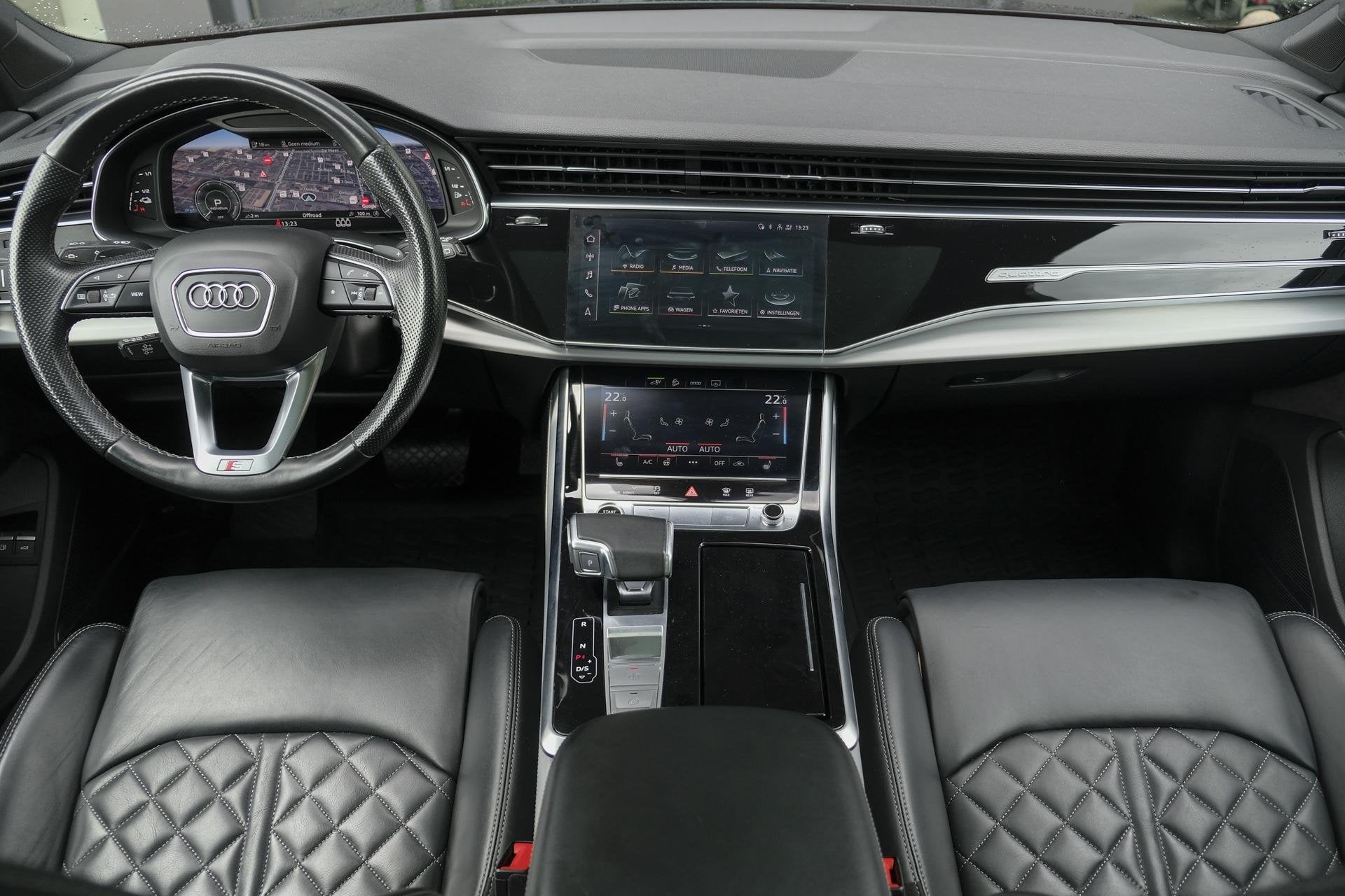 Audi Q7 60 TFSIe 455pk Competition Panoramadak RS-stoelen Tr, Automaat, 14 kWh, Gebruikt, 2995 cc