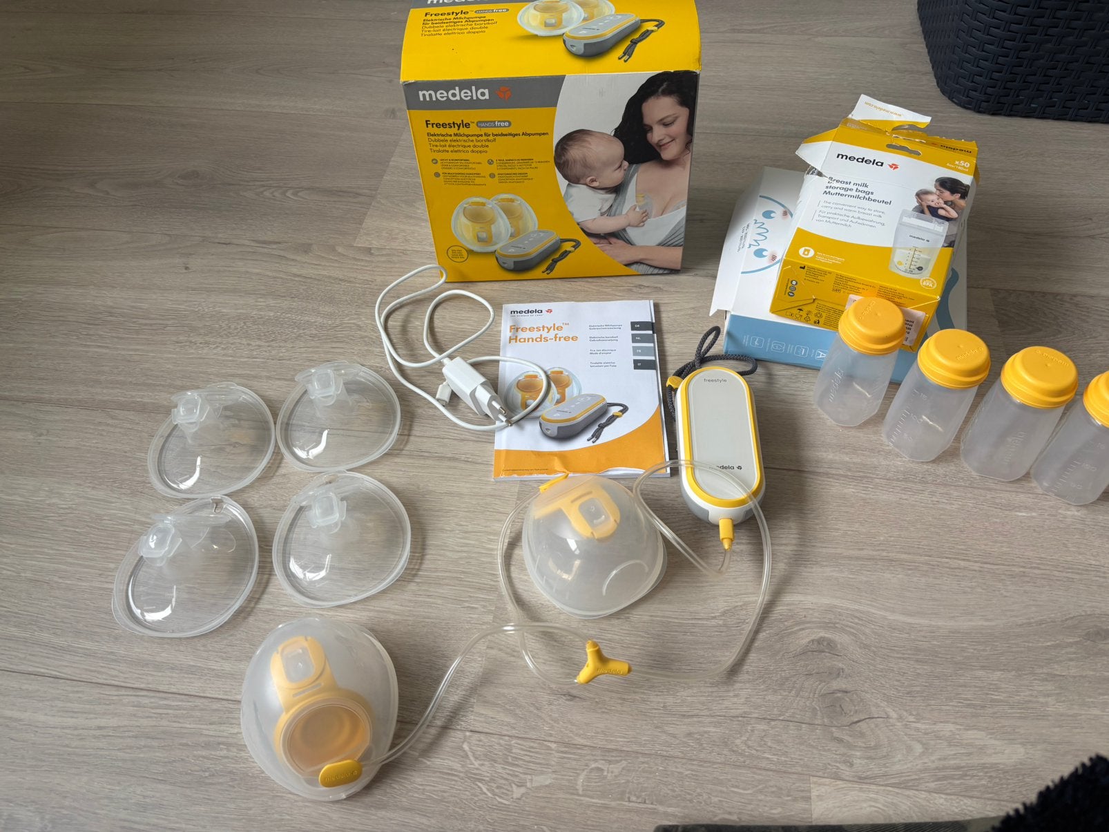 Medela freestyle borstkolven, Ophalen of Verzenden, Zo goed als nieuw, Borstkolf