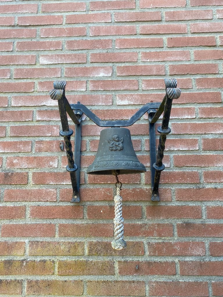 klok (bel), Ophalen