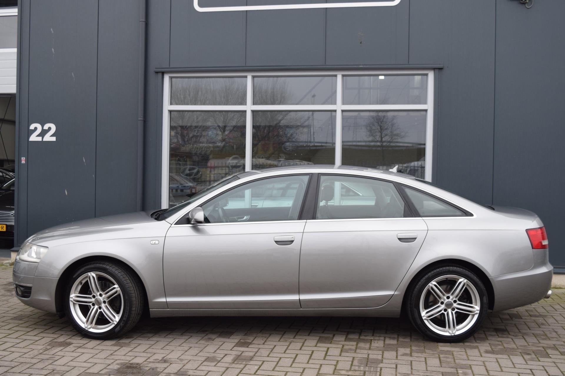 Audi A6 Limousine 2.4 Pro Line | Automaat | Leder | NAP + AP, Auto's, Audi, Zwart, Bedrijf, Euro 4, 6 cilinders