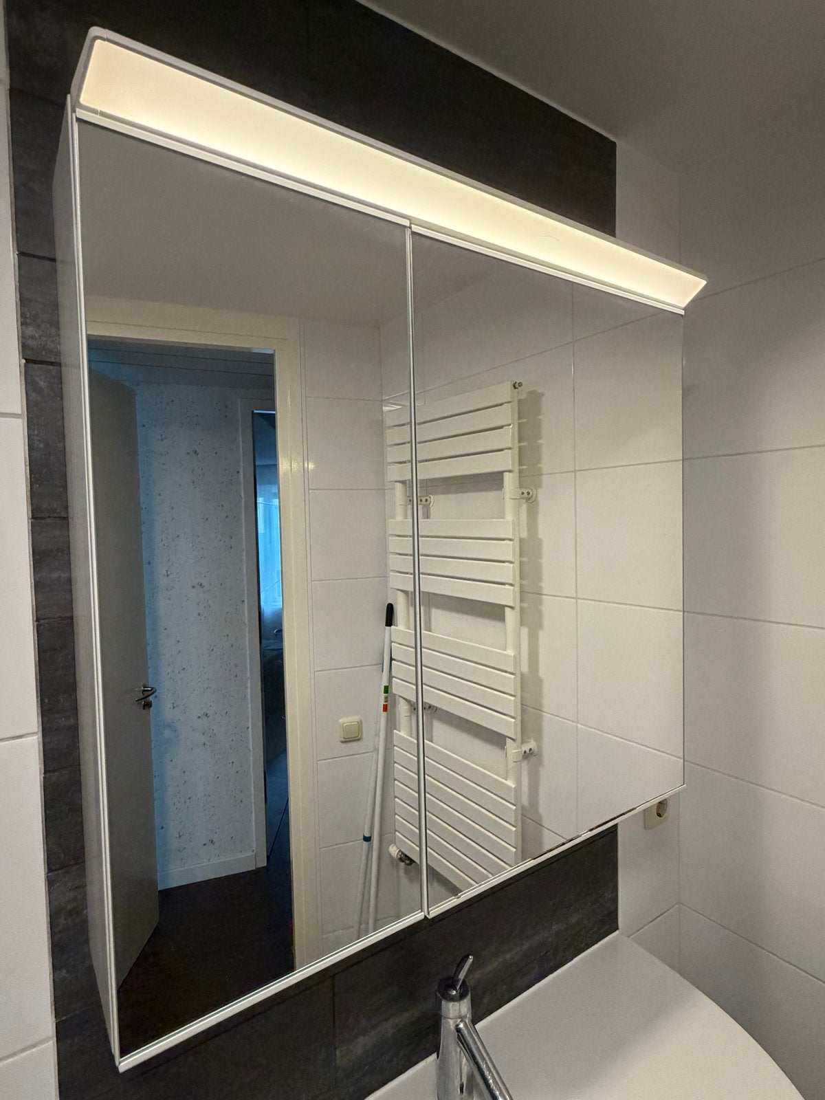 Ikea badkamerspiegelkast met verlichting, Ophalen, Gebruikt, Spiegelkast