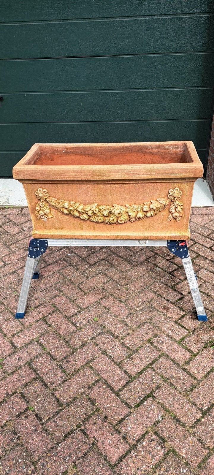 grote terracotta bloembak Manetti Gotta Toscana, Steen, Gebruikt, Ophalen of Verzenden, 60 tot 100 cm