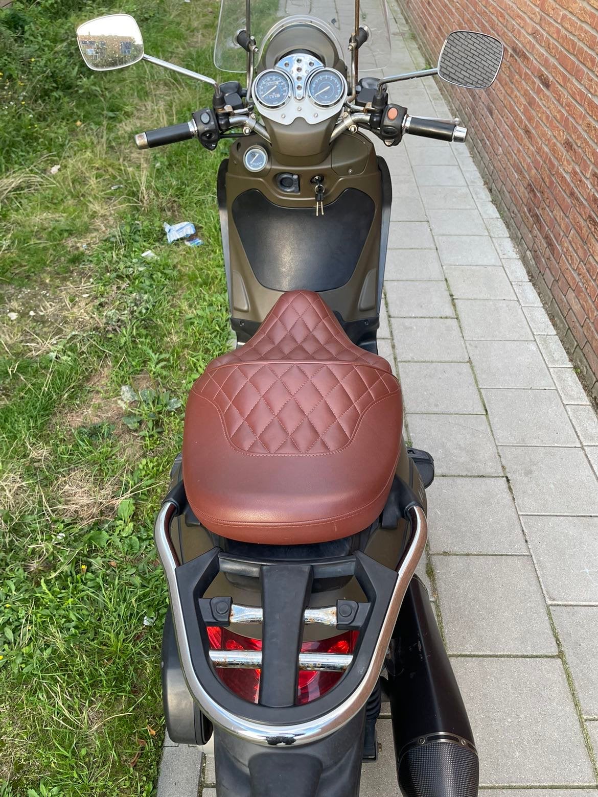 Beverly 500 AKRAPOVIC!, Overige modellen, Ophalen of Verzenden, Zo goed als nieuw, Benzine