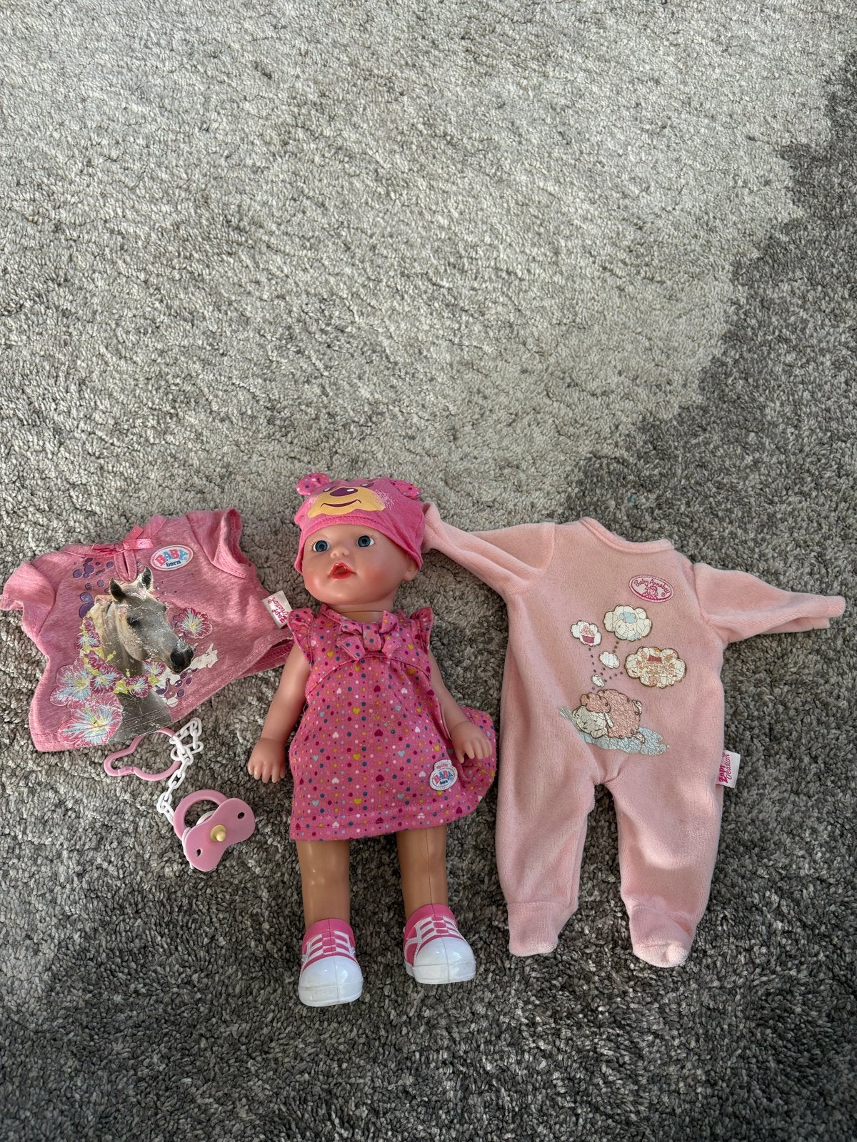 Baby Born Annabel pop met extra kleding en speen, Kinderen en Baby's, Speelgoed | Poppen, Ophalen of Verzenden, Gebruikt, Babypop