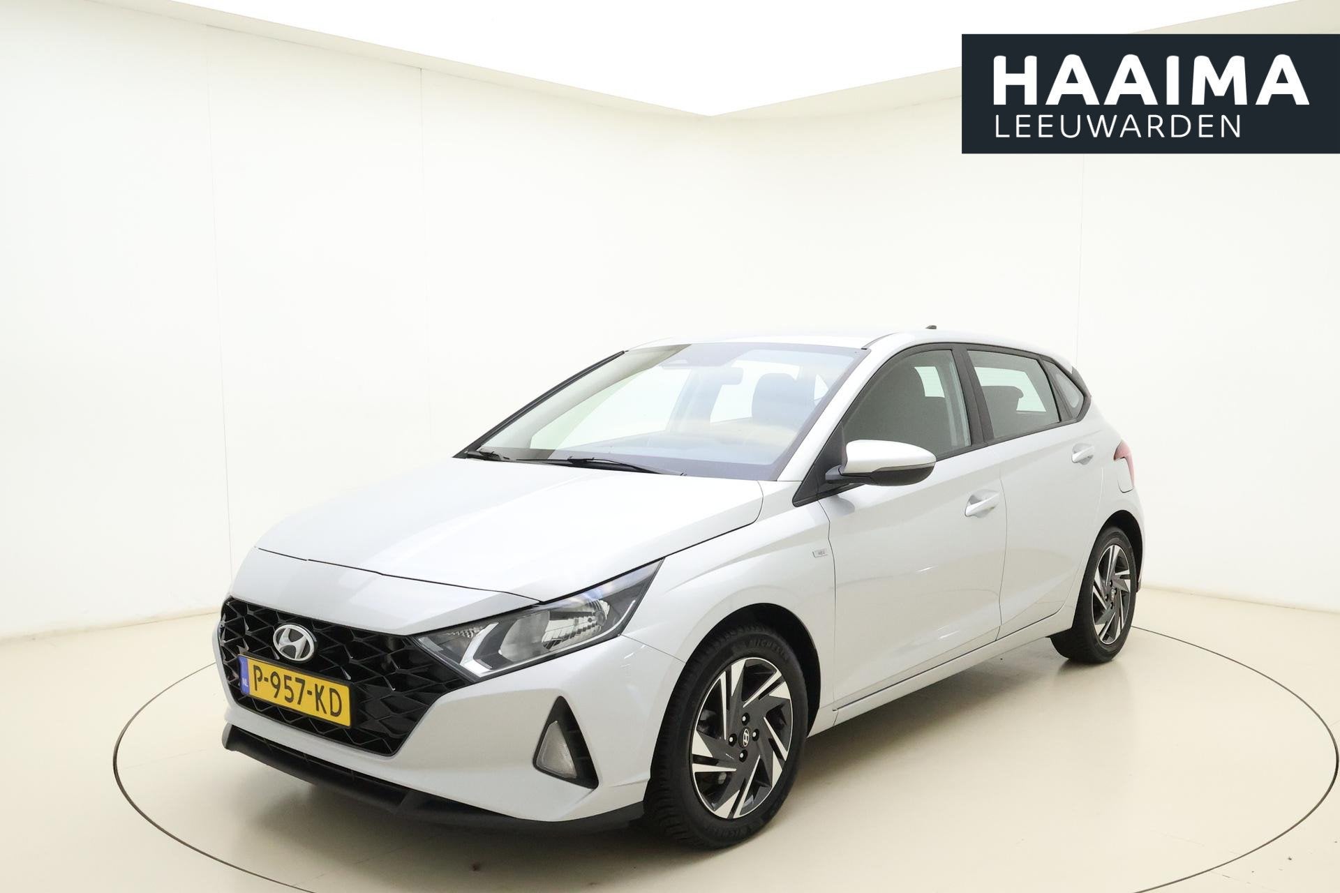 Hyundai i20 1.0 T-GDI Comfort Smart | Navigatie | Draadloze, Voorwielaandrijving, Gebruikt, Euro 6, Lane Keeping Assist