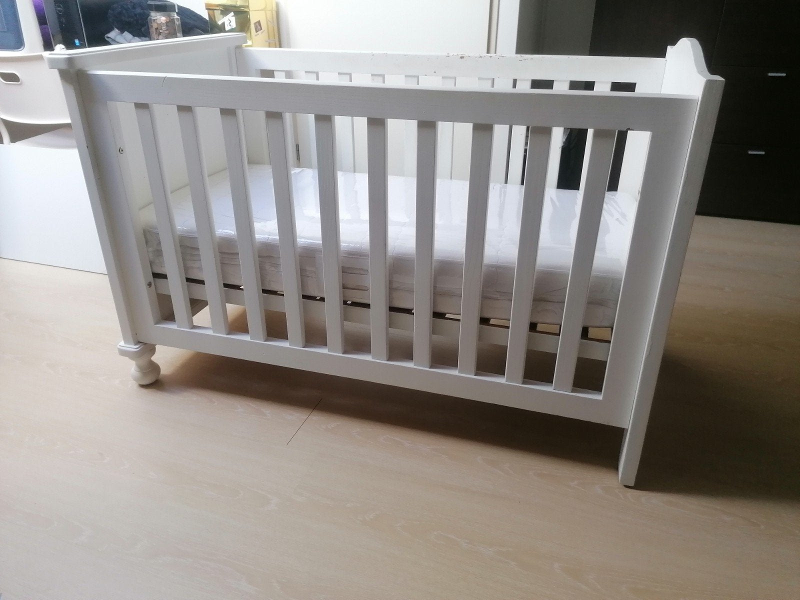 Brokant Bed/ledikant 130x70 met matras en accessoires, Ophalen, Gebruikt, 70 tot 85 cm, Minder dan 140 cm