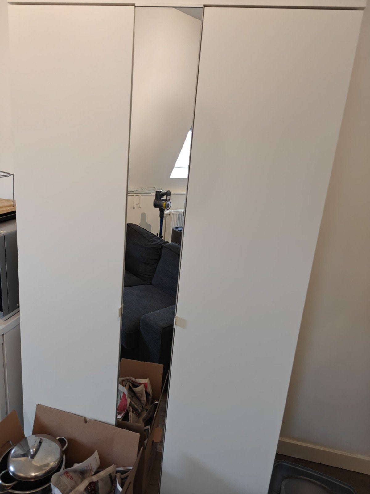 Ikea kast, tafel, stoelen en tafeltje gratis op te halen, Huis en Inrichting, Ophalen, Zo goed als nieuw
