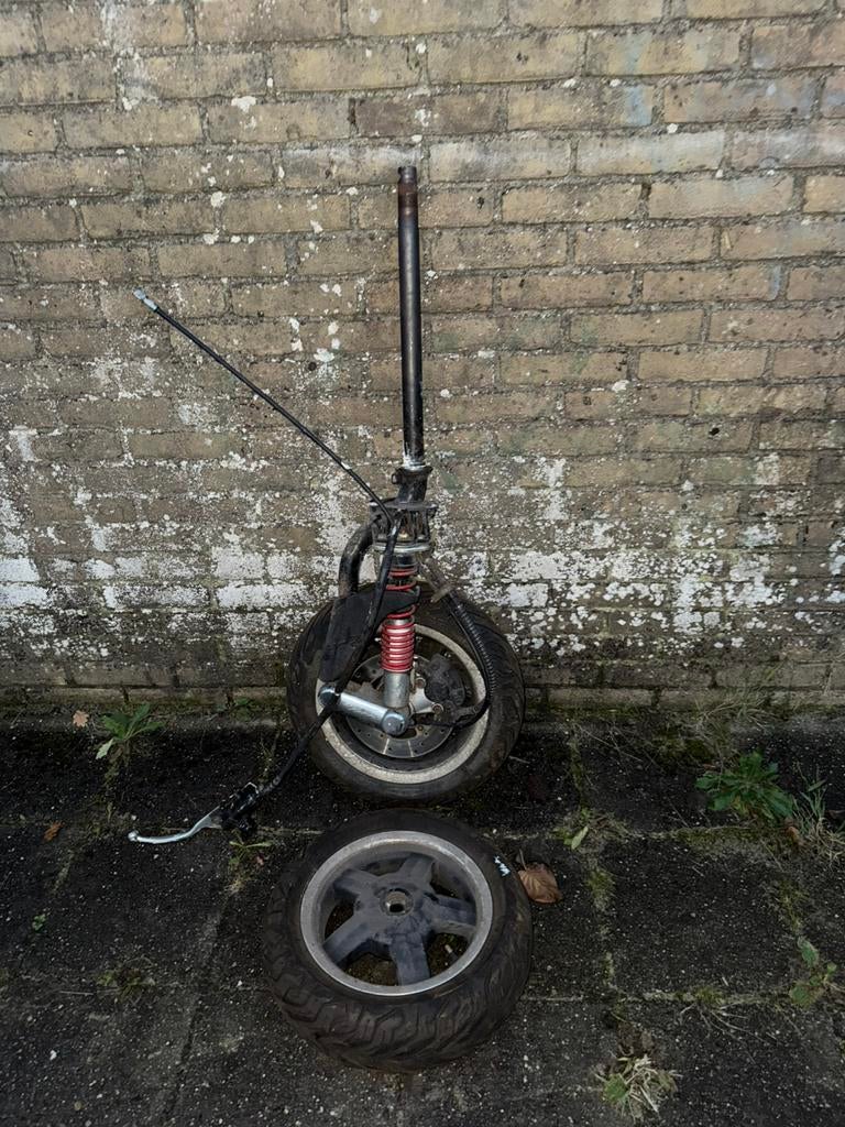 Vespa S/LX voorvork met velgenset plug and play - Zip SP, Ophalen of Verzenden