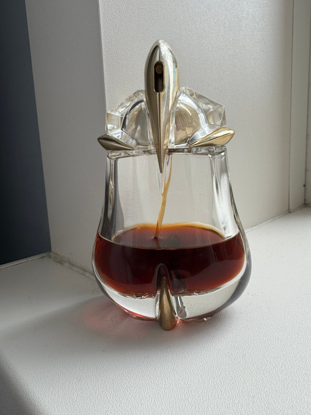 Mugler. Alien essence absolue 20-25ml, Ophalen of Verzenden, Gebruikt