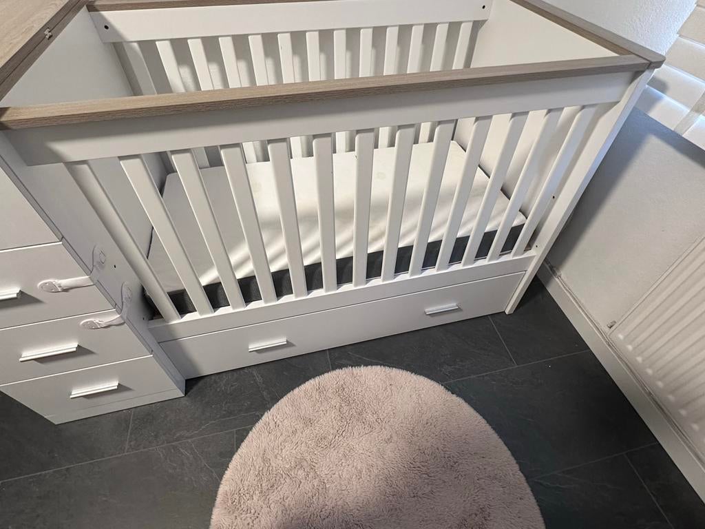 Combinatie Ledikant met commode born lucky memphis en matras, Ophalen, Gebruikt, 70 tot 85 cm, 140 tot 160 cm