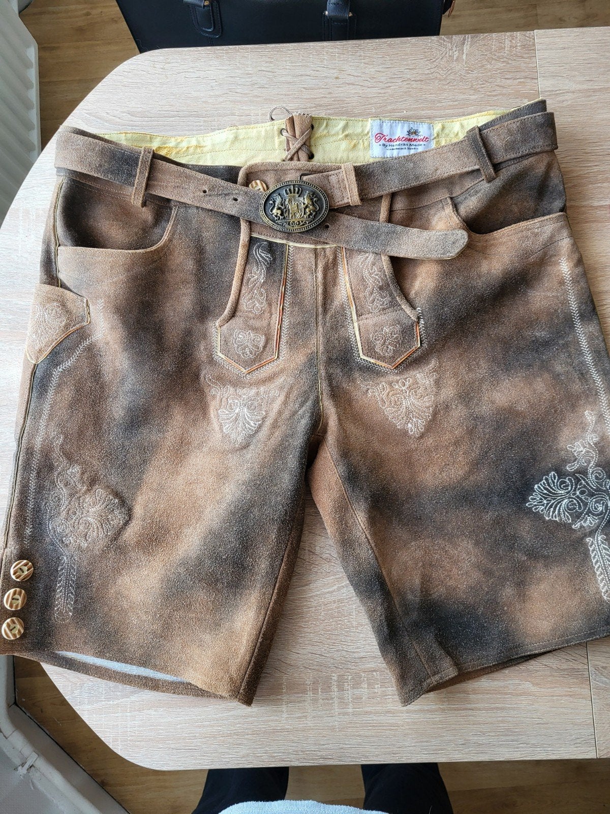 Nieuwe lederhose maat 62, 1x gedragen, Kleding | Heren, Bruin, Overige maten, Ophalen of Verzenden, Zo goed als nieuw