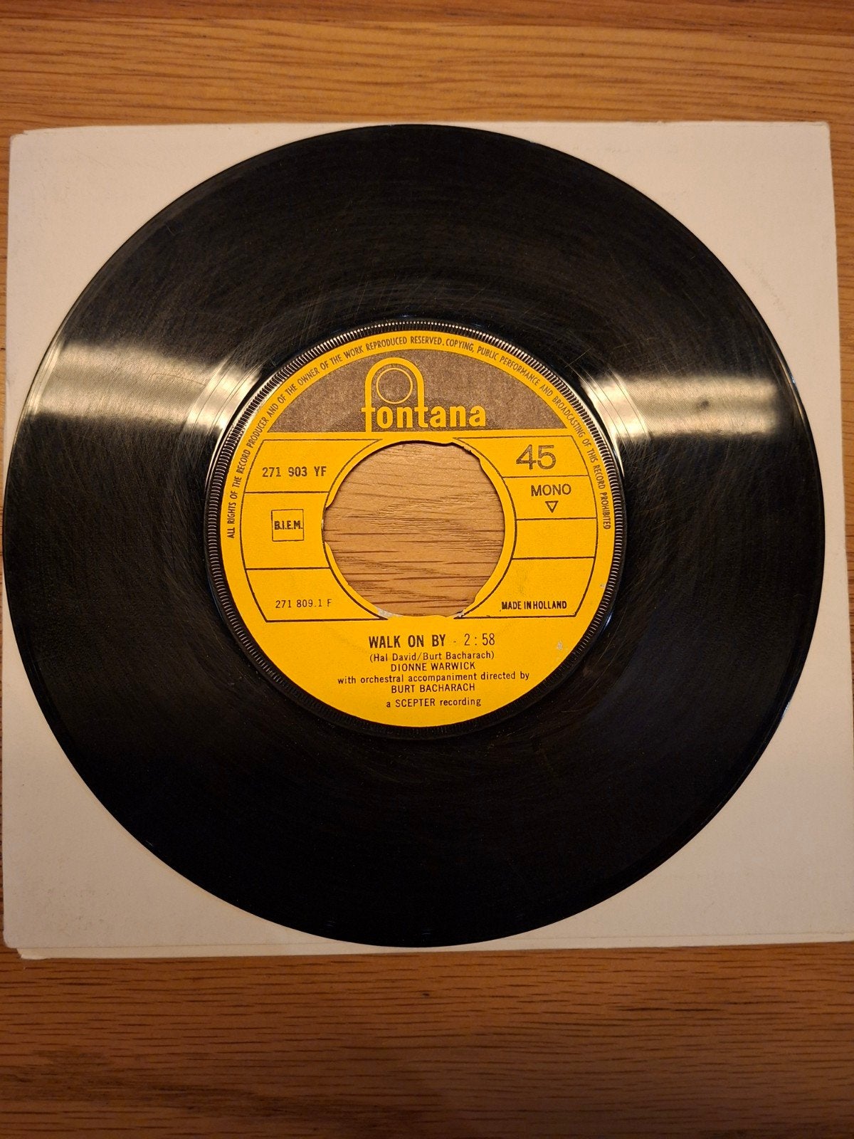 Dionne Warwick - Walk On By (Fontana 45 toeren single), Gebruikt, 7 inch, Ophalen of Verzenden, Pop