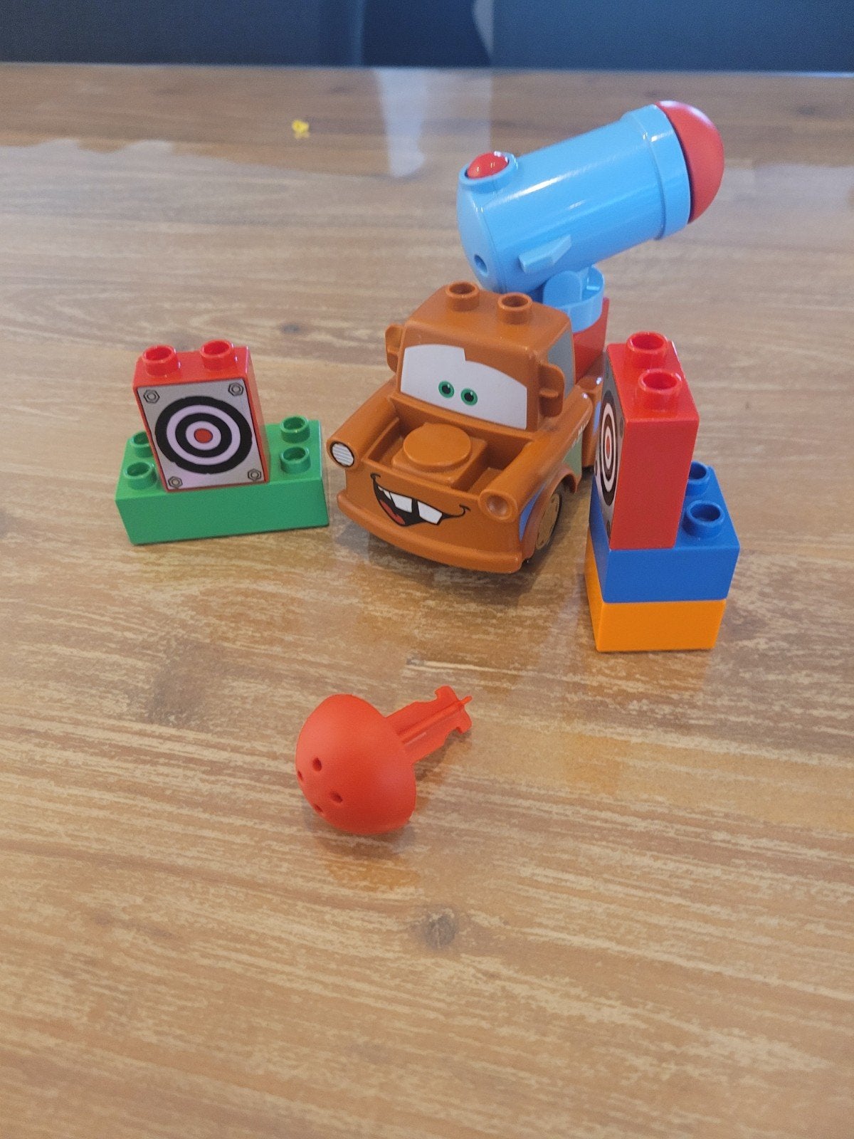Lego Duplo Cars Mater met schietfunctie en doelen, Gebruikt, Overige thema's, Ophalen of Verzenden, Duplo