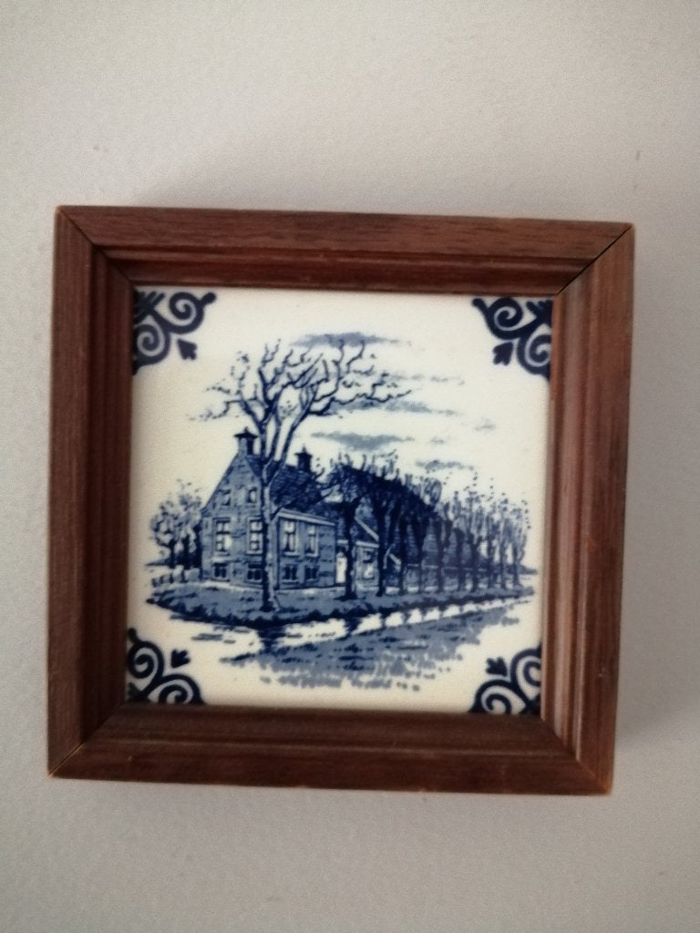 Delftsblauw tegeltje in houten lijstje, boerderij, Ophalen of Verzenden
