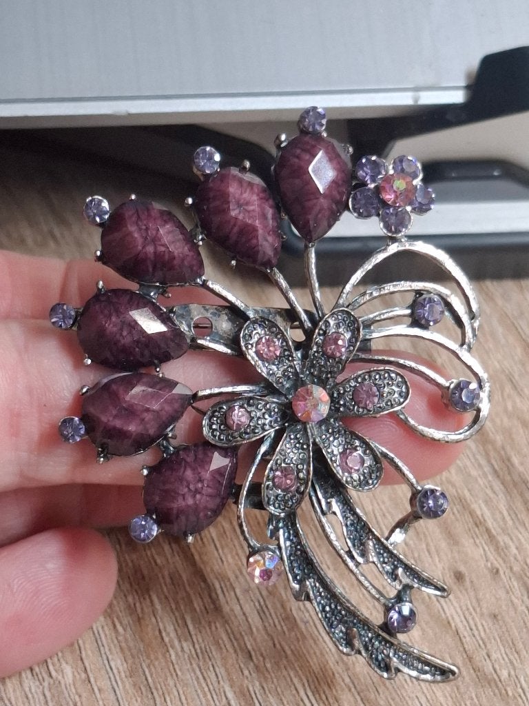 Broche, Ophalen of Verzenden, Gebruikt, Overige kleuren, Overige materialen