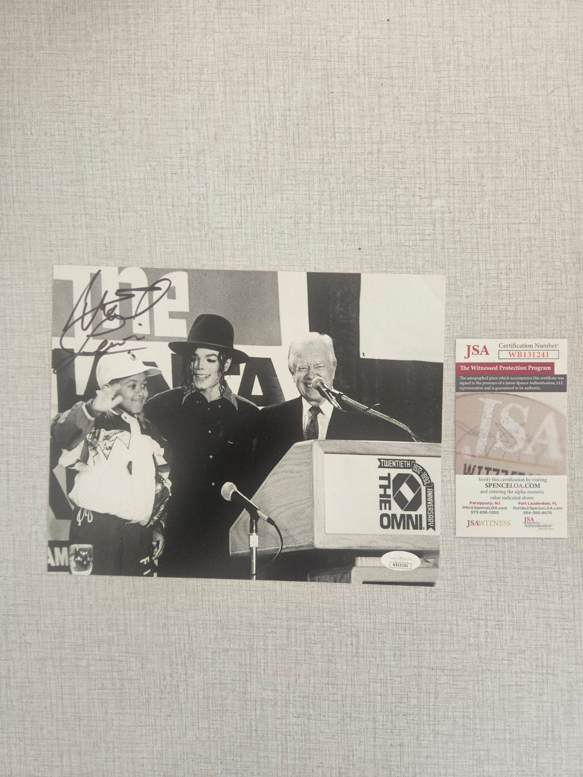 Gesigneerde foto  (Webster) met Michael Jackson, Ophalen of Verzenden, Zo goed als nieuw, Foto of Kaart, Gesigneerd