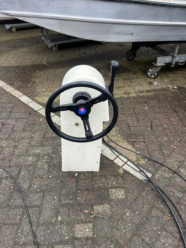 Stuurconsole polyester met stuursysteem en schakelkast, Watersport en Boten, Ophalen of Verzenden, Zo goed als nieuw