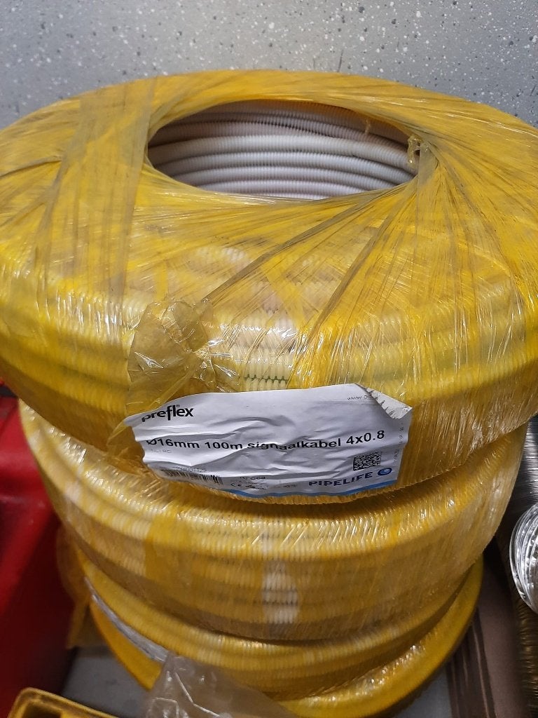 Elektrabuis 16 mm flexibel 100 meter / 4 rollen in 1 koop, Ophalen, Nieuw, Kabel of Snoer