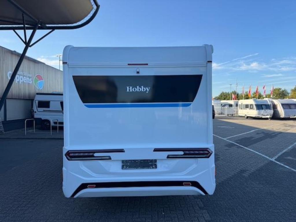 Hobby On Tour 700 F 2026 140 PK AUTOMAAT €7000 KORT, Automaat, Chemisch toilet, Ringverwarming, Fiat