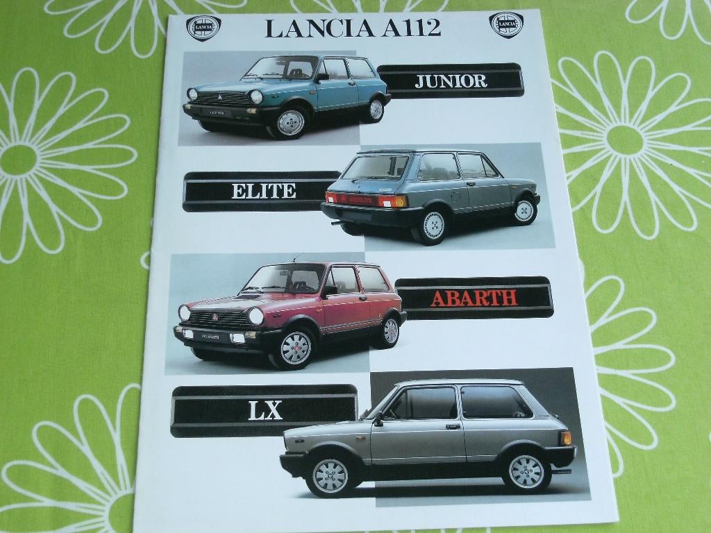 Autofolders Lancia uit de jaren 80 / 90, Ophalen of Verzenden, Zo goed als nieuw, Overige merken