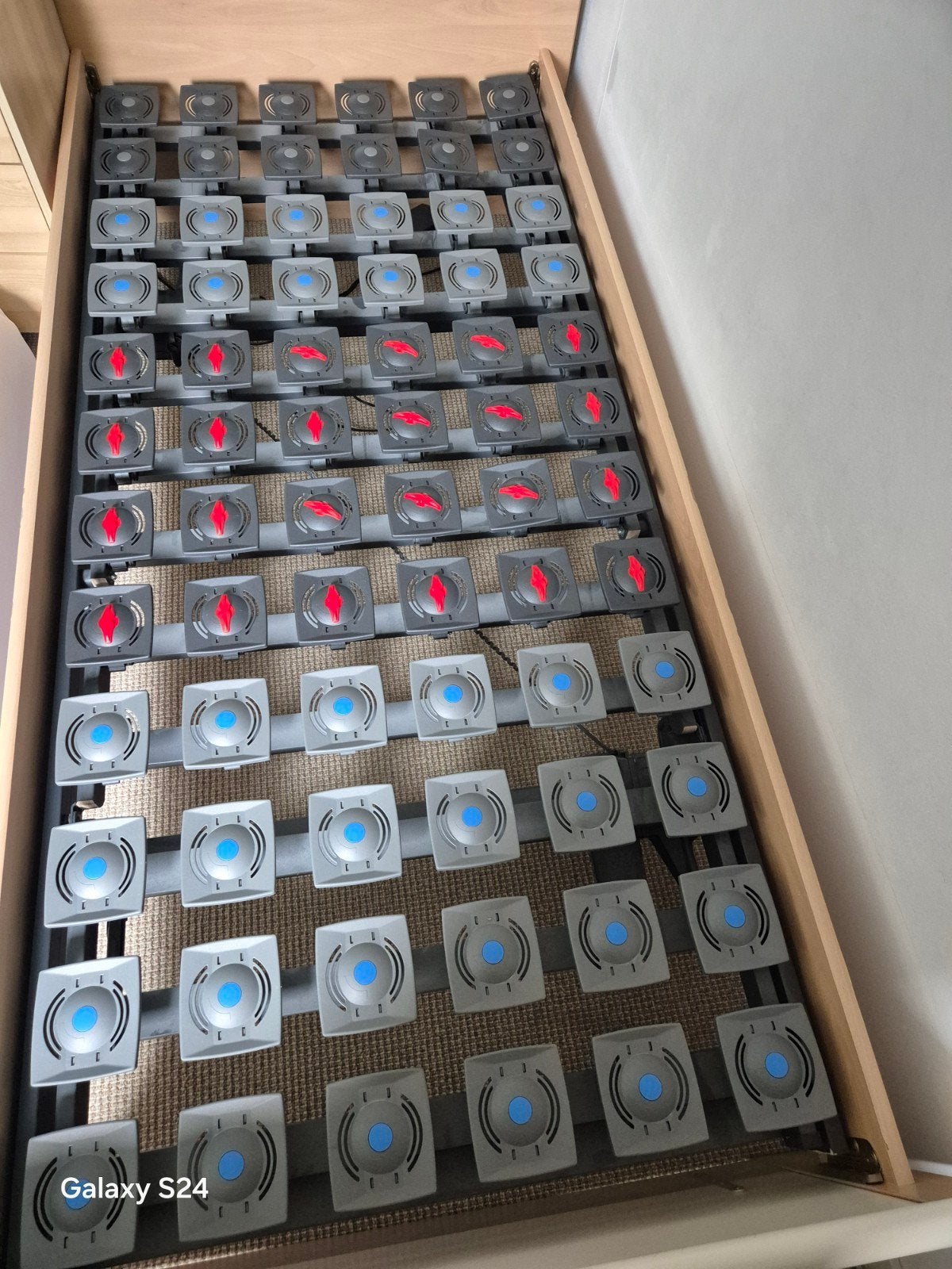Elektrische lattenbodem 90x200 cm, Ophalen, Gebruikt, 90 cm, Eenpersoons