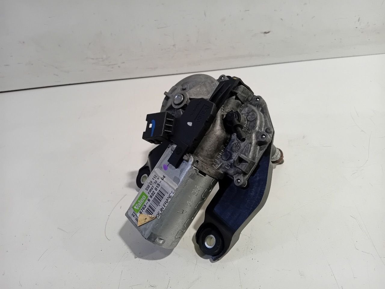 Ruitenwissermotor achter Mini Countryman, Onderdelen@venauto.nl, Van der Ven Autorecycling B.V., Gebruikt, Ettenseweg 76, 4706 PB Roosendaal, The Netherlands