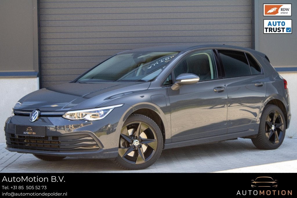 Volkswagen Golf 1.4 eHybrid Style Camera Elektrische stoelen, Auto's, 1490 kg, Gebruikt, Euro 6, 4 cilinders