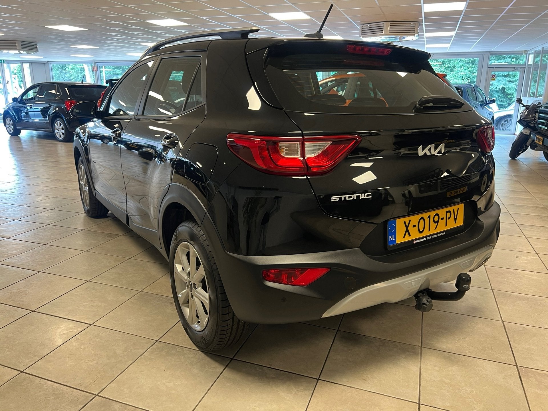 Kia Stonic 1.0 T-GDi MHEV DynamicLine Trekhaak, Apple car pl, 1160 kg, Gebruikt, Origineel Nederlands, Bedrijf