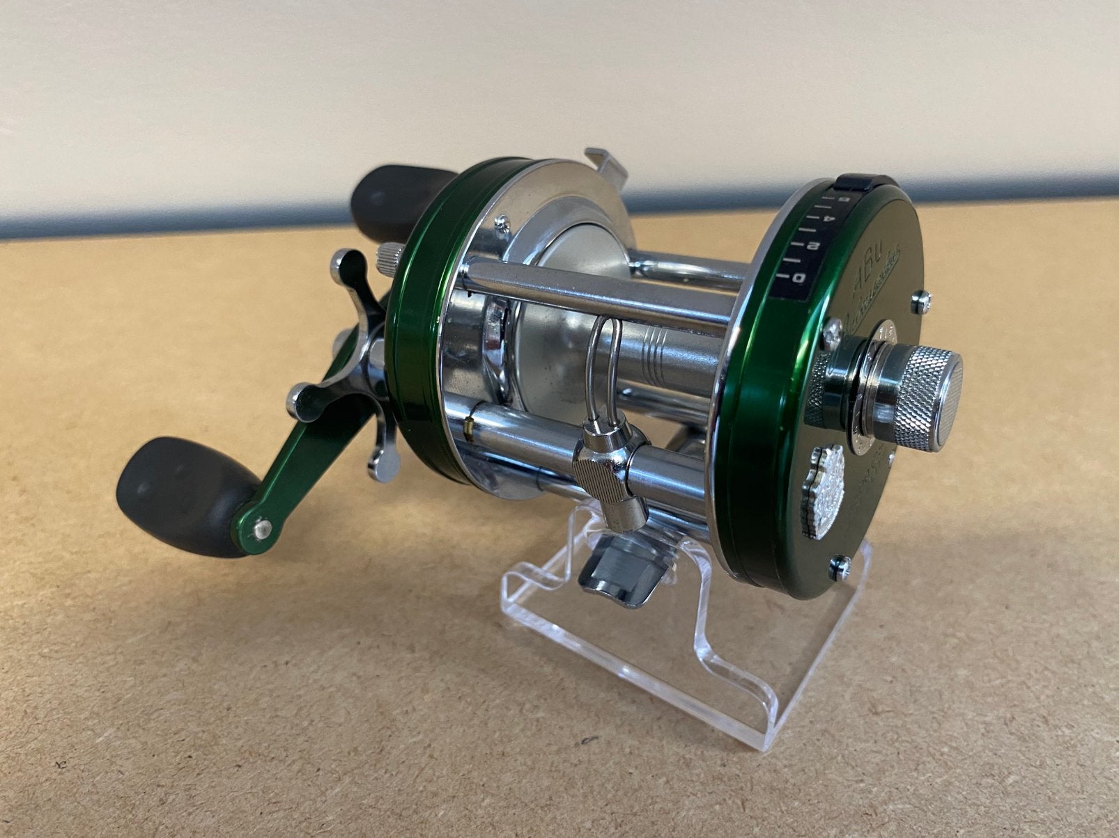 Abu Garcia Ambassadeur 6500 CS Mag Elite, Ophalen of Verzenden, Zo goed als nieuw, Molen