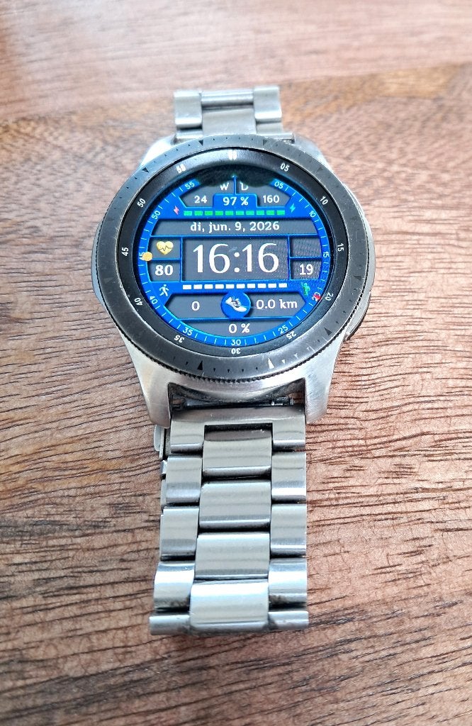samsung smart watch  (120 D ), Gebruikt, Hoogte, Ophalen of Verzenden, Waterdicht