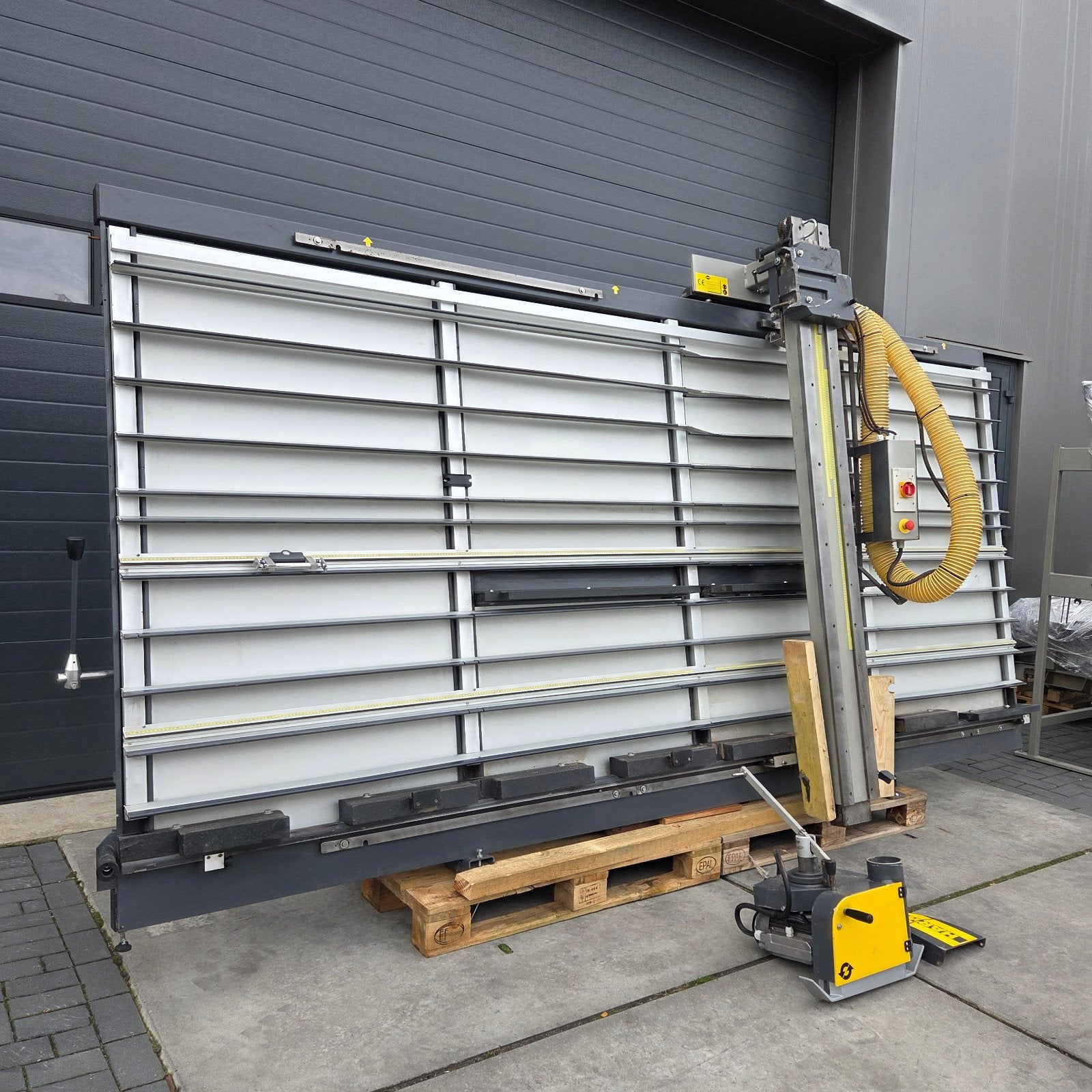 Harwi platenzaag 3300 x 1550mm ** met transport schade, Gebruikt, 70 mm of meer, Ophalen of Verzenden, Harwi striebig elcon holzher altendorf