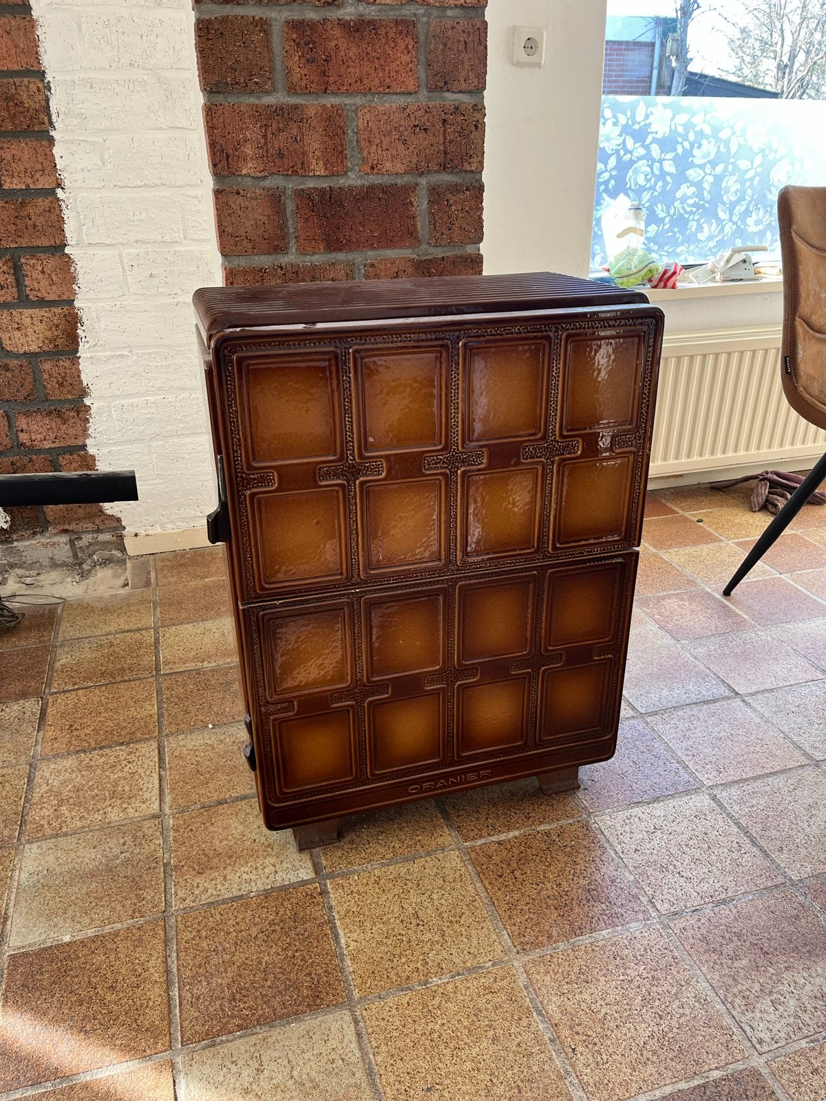 Vintage tegelkachel - langdurige warmte, Ophalen, Gebruikt, Houtkachel, Vrijstaand