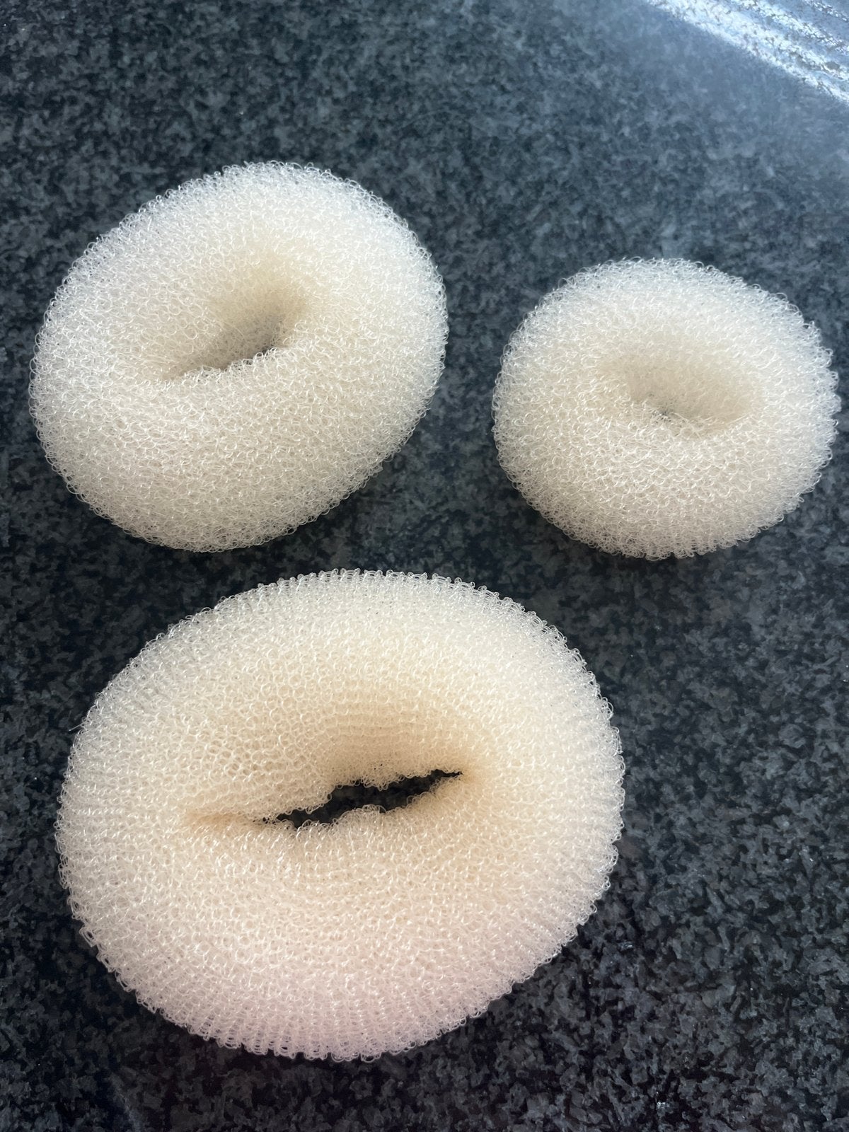 Haardonuts voor dansgarde en carnaval (3 stuks), Ophalen of Verzenden, Nieuw, Overige typen