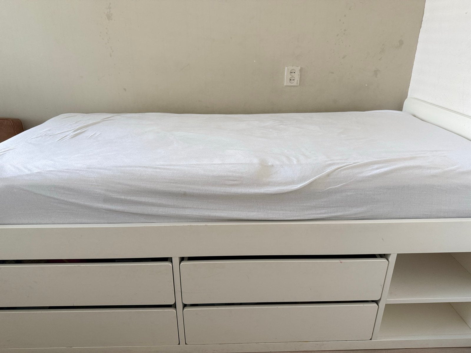 IKEA SLÄKT bed met opbergruimte, 90x200 cm, Gebruikt, 90 cm, Eenpersoons, Wit