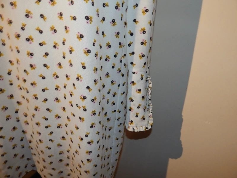 Essentiel Antwerp schattige jurk in printje afwerking roesje, Kleding | Dames, Maat 42/44 (L), Zo goed als nieuw, Essentiel Antwerp