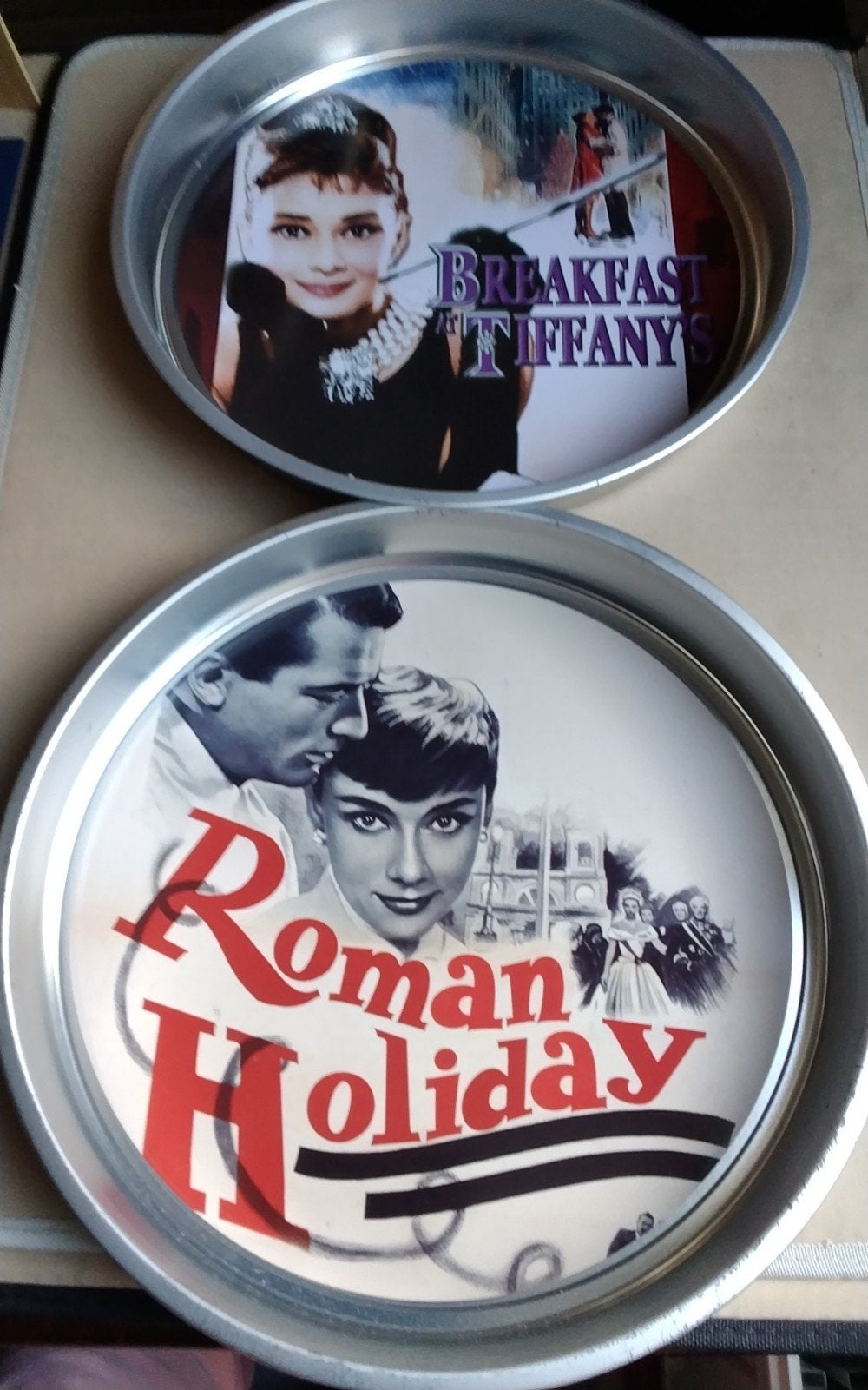 2 Metalen Dienbladen klassieke afbeelding van Audrey Hepburn, Ophalen of Verzenden