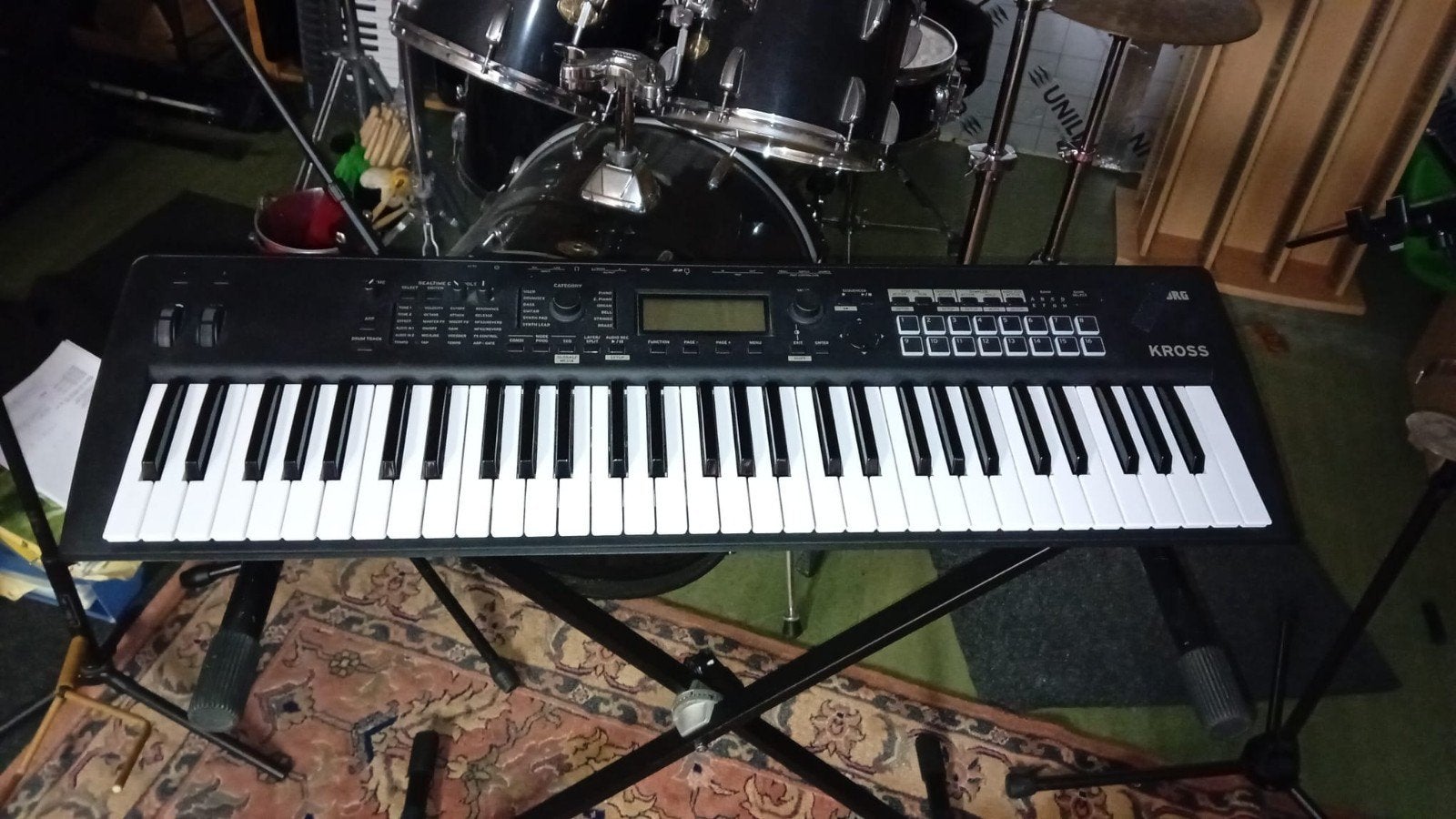 Korg Kross 2, Muziek en Instrumenten, Keyboards, Ophalen of Verzenden, Zo goed als nieuw, 61 toetsen, Korg