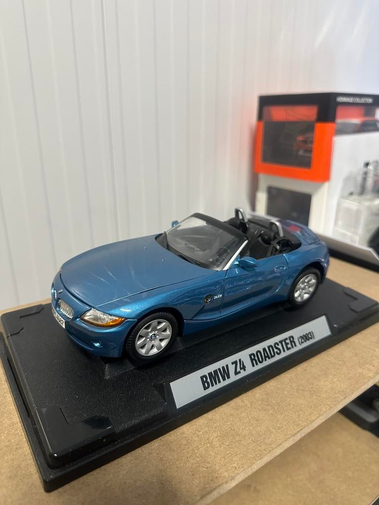 BMW Z4 modelauto 1:18 ricko, Hobby en Vrije tijd, Modelauto's | 1:18, Ophalen of Verzenden, Zo goed als nieuw, Auto, Overige merken