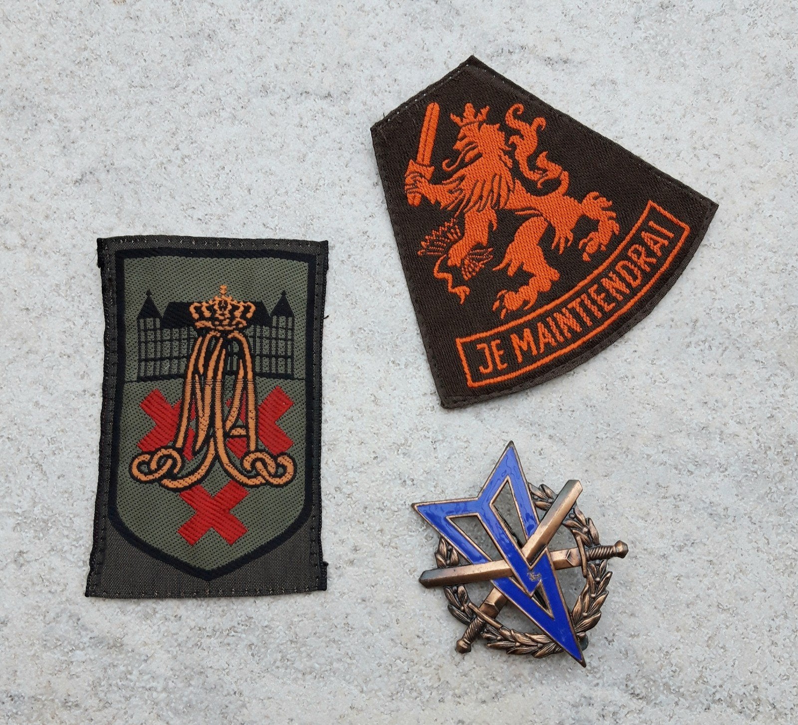 Diverse emblemen Koninklijke Landmacht, Verzenden, Landmacht, Nederland, Embleem of Badge