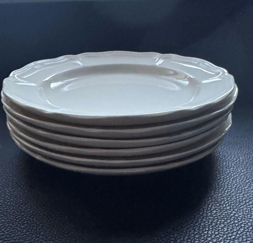 Wedgwood Queens Plain 6 (gebaks)borden Ø 18,5 cm, Huis en Inrichting, Ophalen, Wedgwood, Aardewerk, Schaal of Schalen