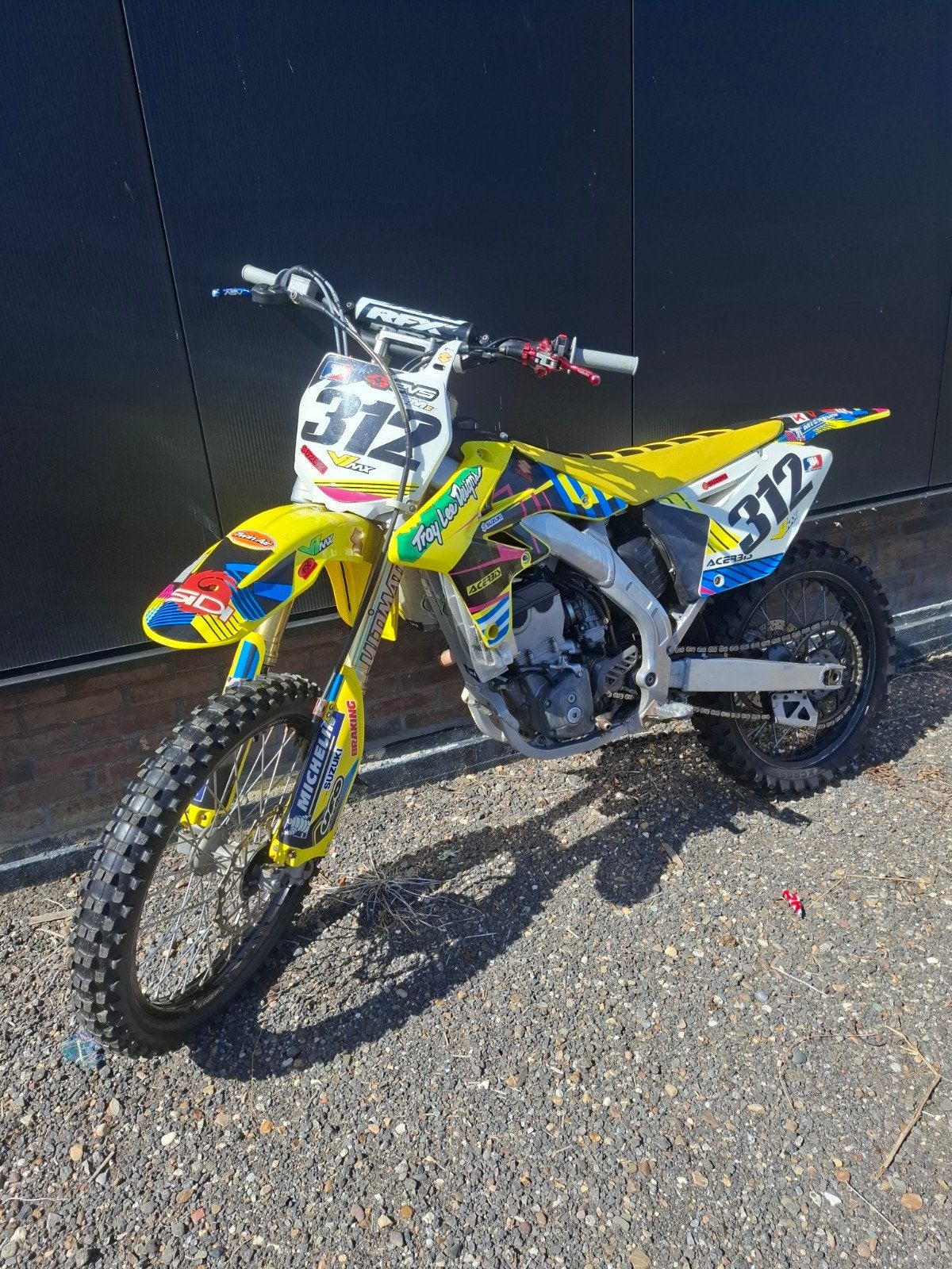 nette suzuki rmz 250, Ophalen, 6 versnellingen, 250 cc, Gebruikt