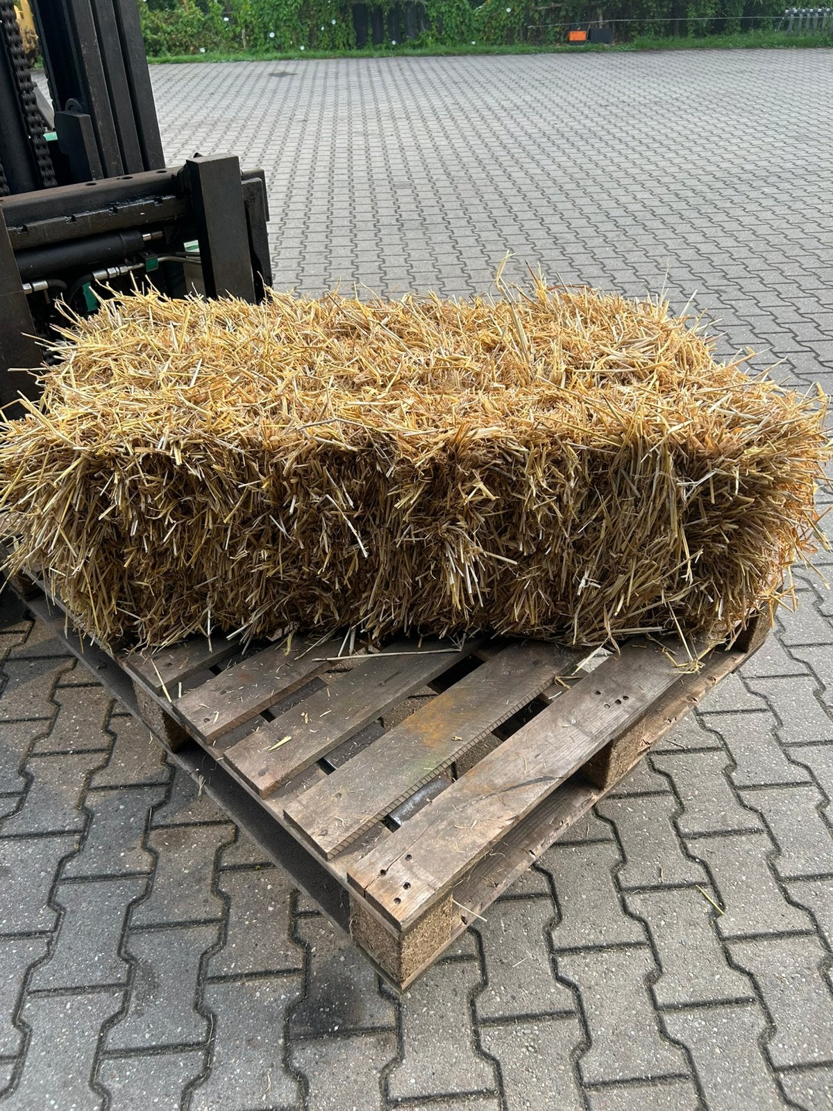 Pakjes Gerstestro 3 euro per pakje, Ophalen